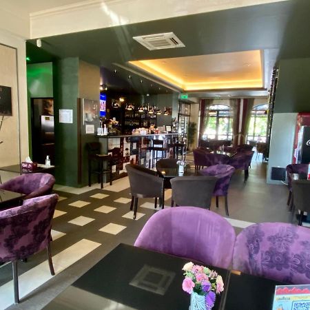 Pensiunea Rix Rooms Focsani Ngoại thất bức ảnh